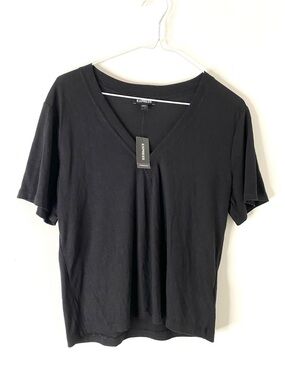 Express NWT Black Relaxed V Neck Tee Semi Sheer Lightweight Boxy Fit Top